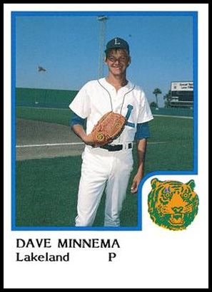 15 Dave Minnema